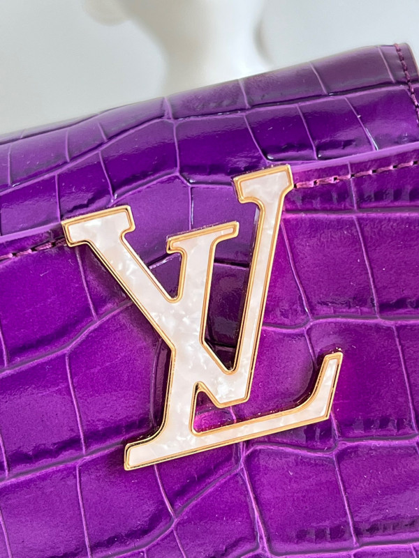 l0*is V*t0n capucines mini