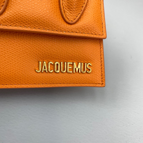 JACQUEMUS Le Chiquito Mini Bag