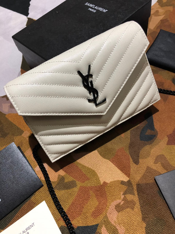 Y*L cassandre matelassÉ chain wallet