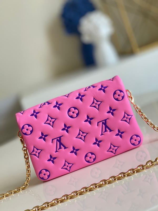 l0*is V*t0n pochette coussin