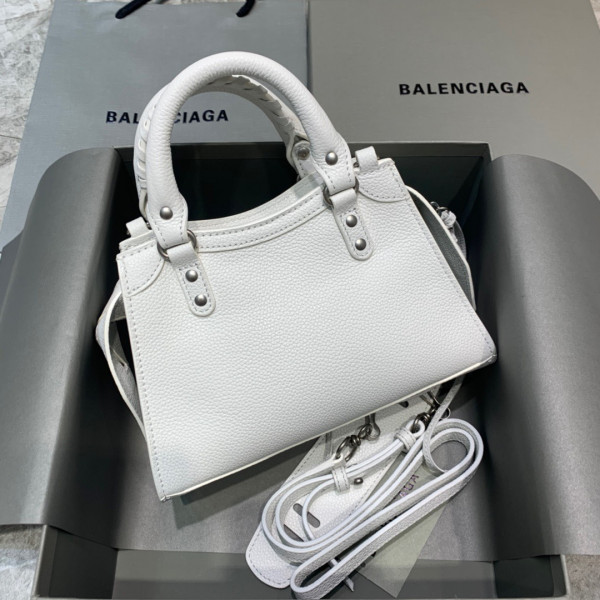 Ba*len*cia*ga neo classic mini top handle bag