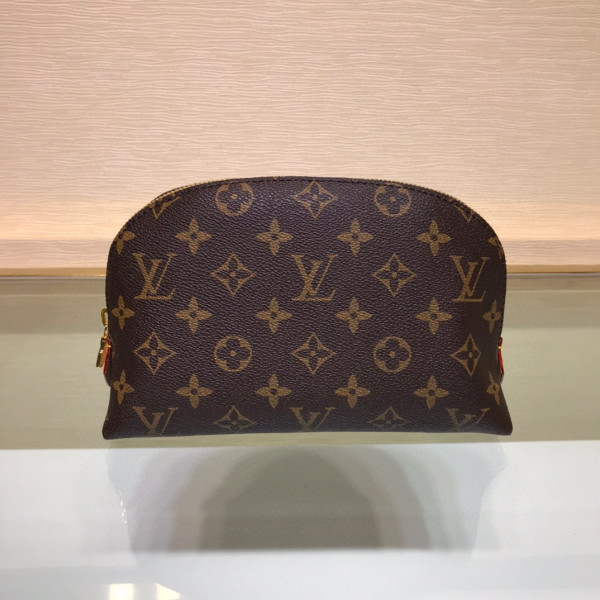 l0*is V*t0n cosmetic pouch gm