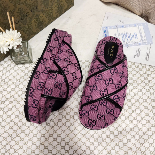 G*u*i gg multicolor platform sandal