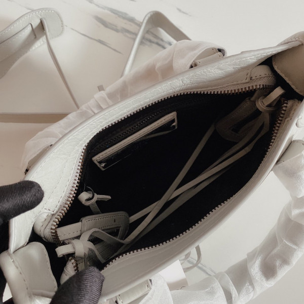 Ba*len*cia*ga classic city