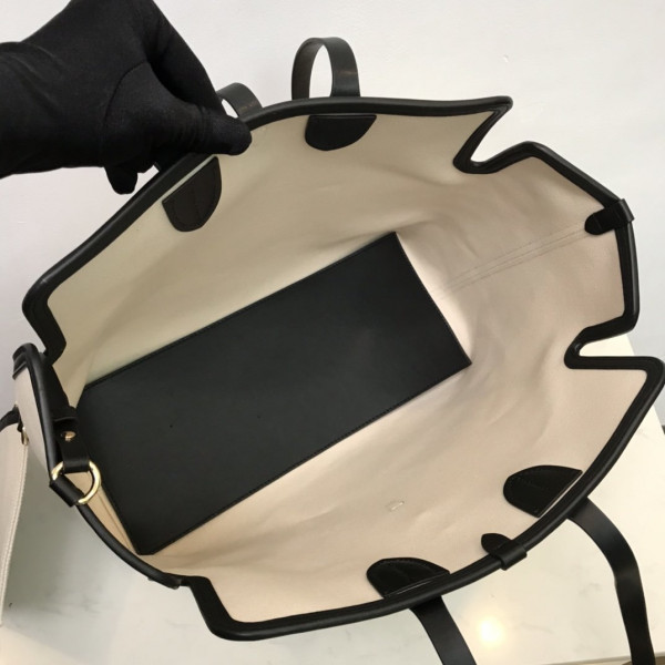 B**rry the medium soft cotton canvas belt bag