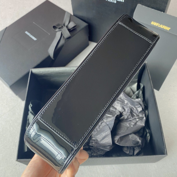 Y*L le 5 À 7 hobo bag