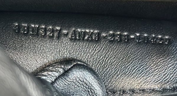 F**di peekaboo iseeu small-27x21x11cm