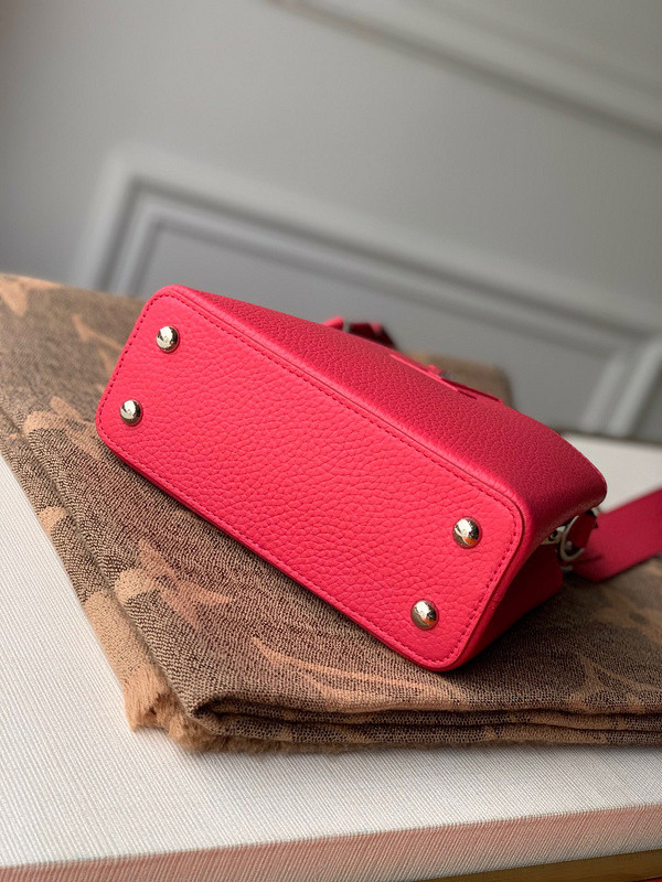 l0*is V*t0n capucines mini