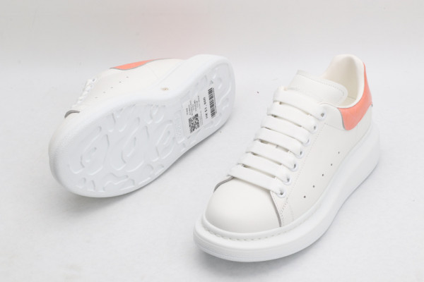 ale*d*r M*Q*en oversized sneaker