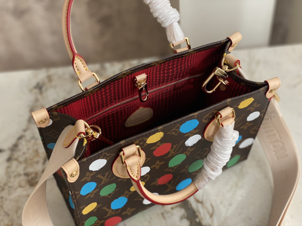 l0*is V*t0n x yk onthego pm