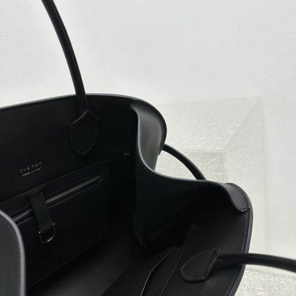 T*e R0w belt margaux