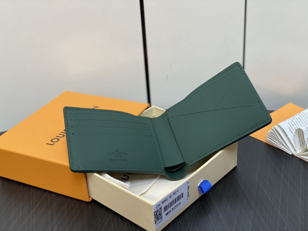 l0*is V*t0n multiple wallet-11.5*9*1.5cm