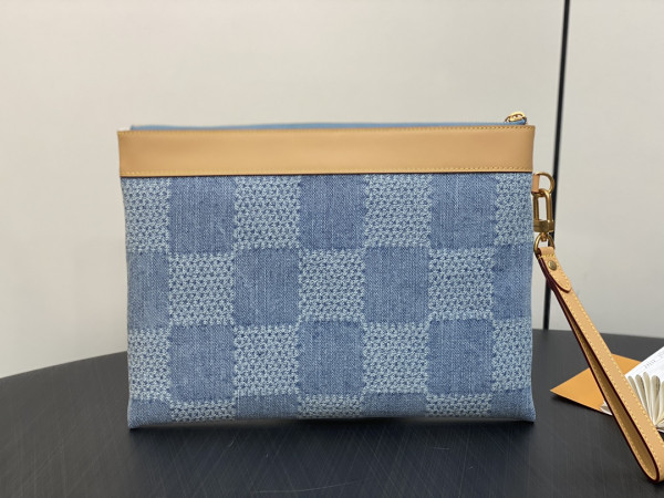 l0*is V*t0n pochette to-go-30*21.5*2cm