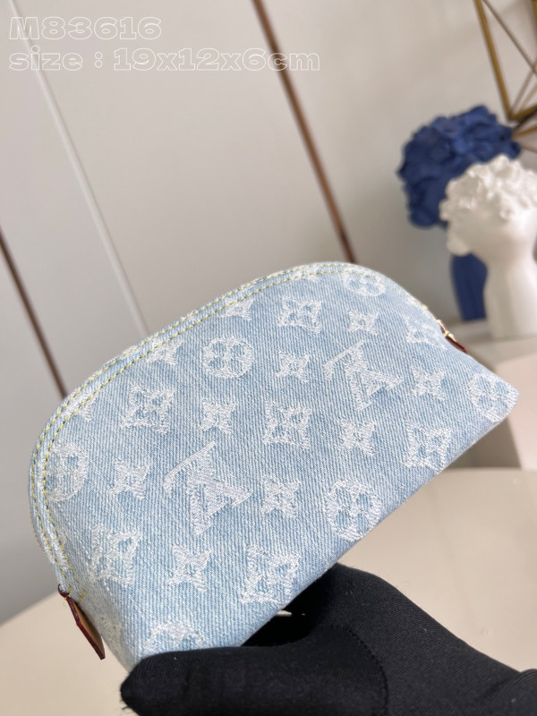 l0*is V*t0n pochette cosmétique pm