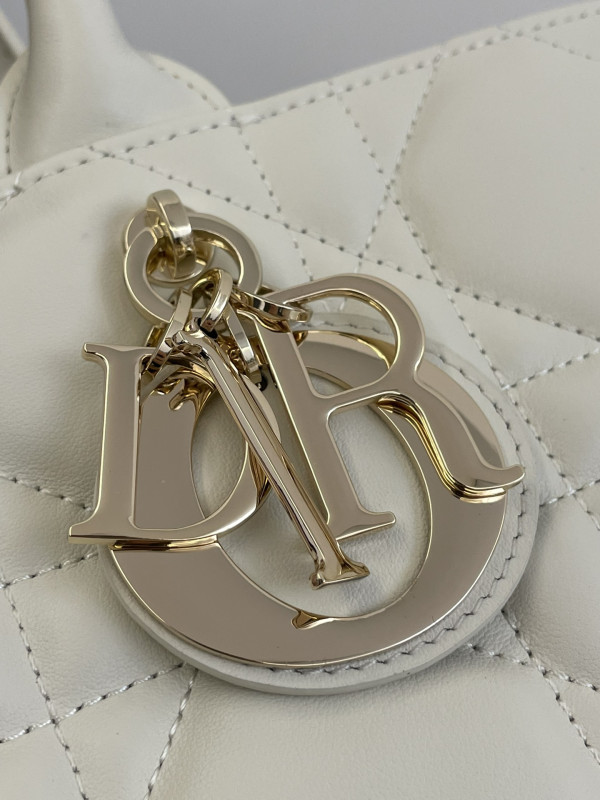 MEDIUM DIRO BOOK TOTE-36*18*28CM