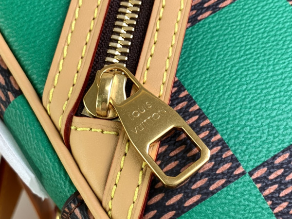 l0*is V*t0n chess messenger-24*24*8cm