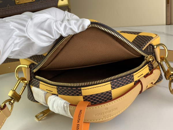 l0*is V*t0n chess messenger-24*24*8cm