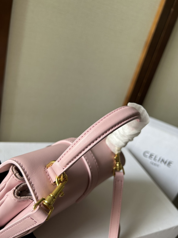 Celin* MINI CHAIN CLAUDE