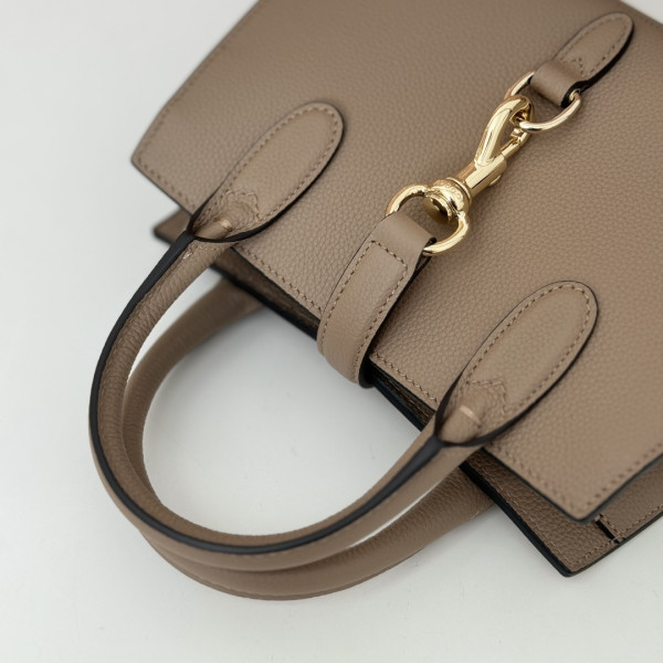 G*u*i small tote bag with hook closure