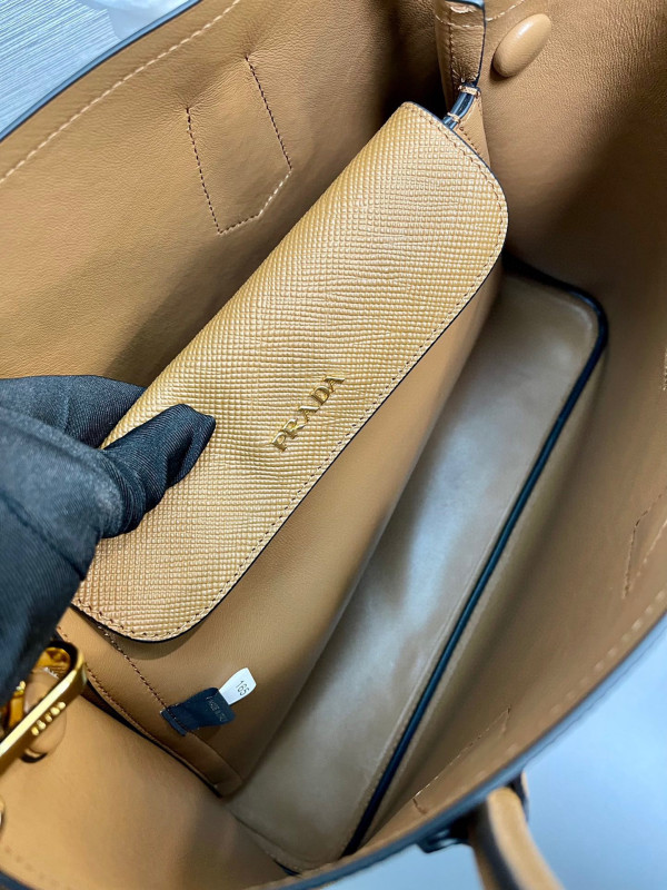 medium saffiano leather double Pra*a bag