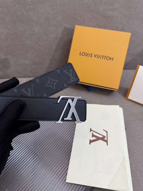 l0*is V*t0n men belt