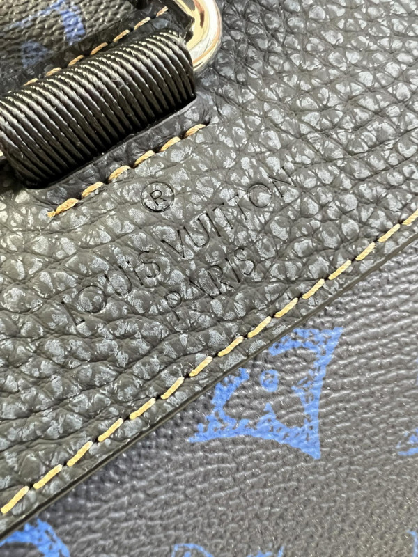 l0*is V*t0n christopher mm